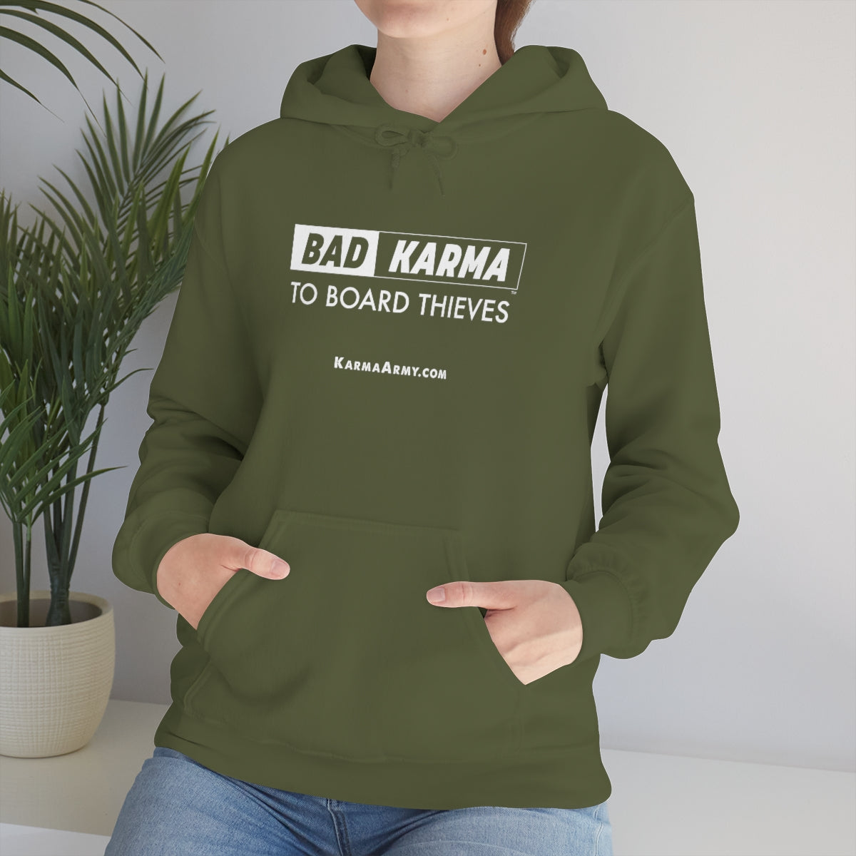 BAD KARMA TO BOARD THIEVES Unisex Heavy Blend™ Hooded Sweatshirt