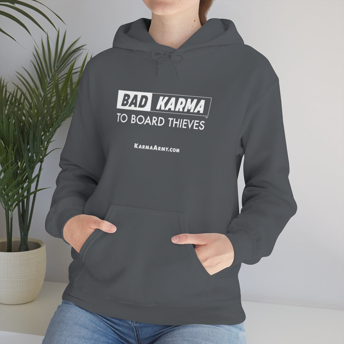 BAD KARMA TO BOARD THIEVES Unisex Heavy Blend™ Hooded Sweatshirt