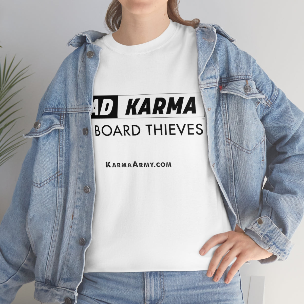 To Board Thieves Unisex Heavy Cotton Tee