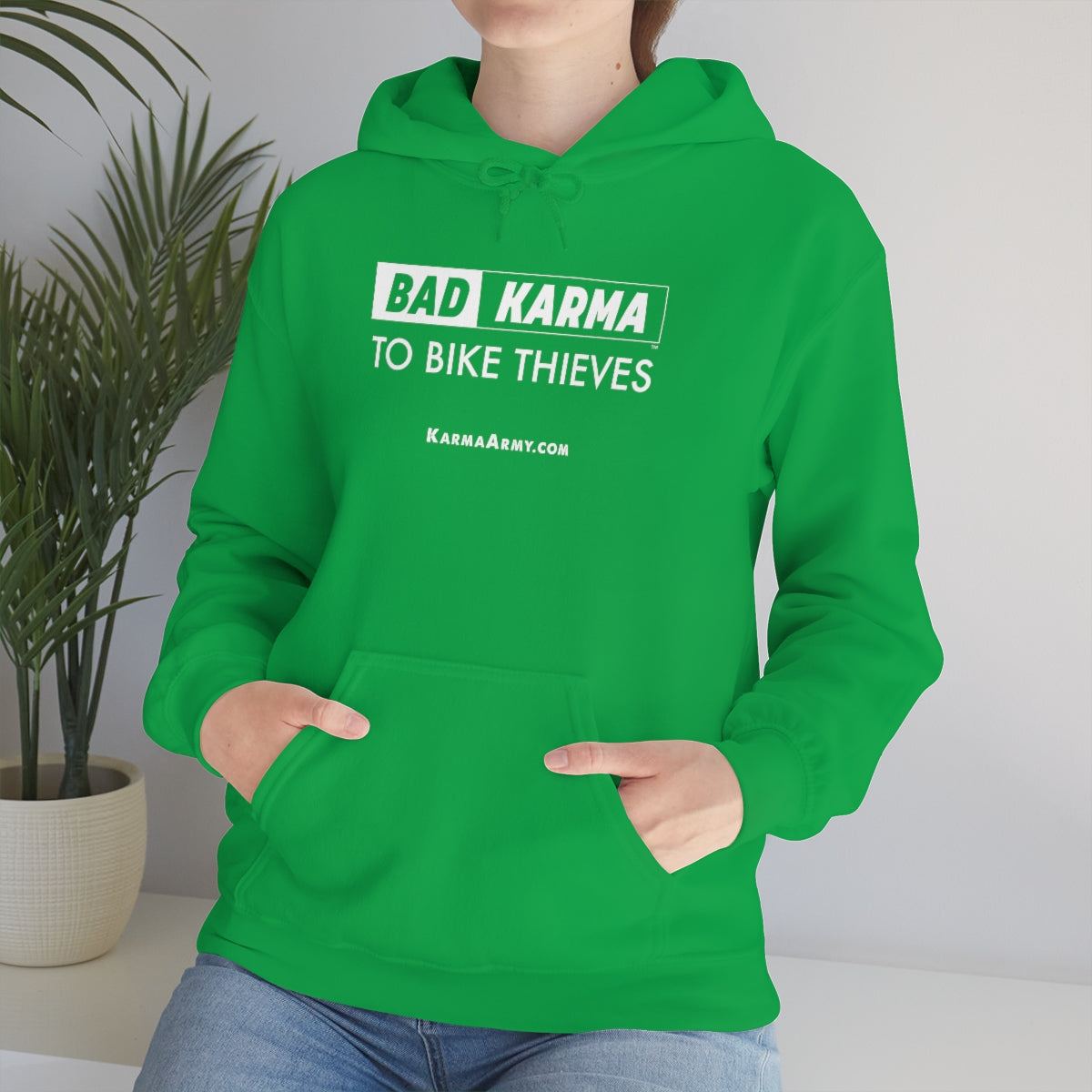 BAD KARMA TO BIKE THIEVES Unisex Heavy Blend™ Hooded Sweatshirt