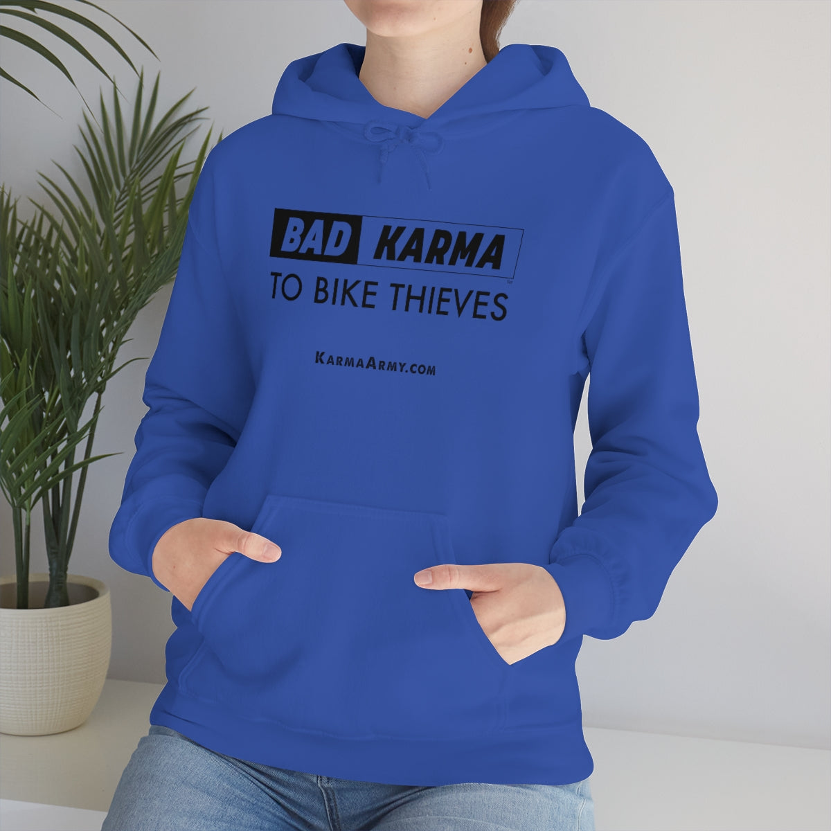 BAD KARMA TO BIKE THIEVES Unisex Heavy Blend™ Hooded Sweatshirt